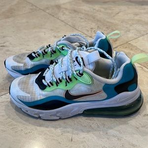 Nike Air Max 270, Kids size 4, white / green/ blue